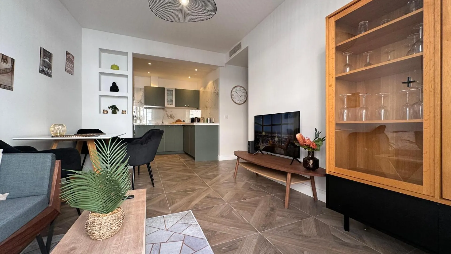 Oscar Apartment Nice